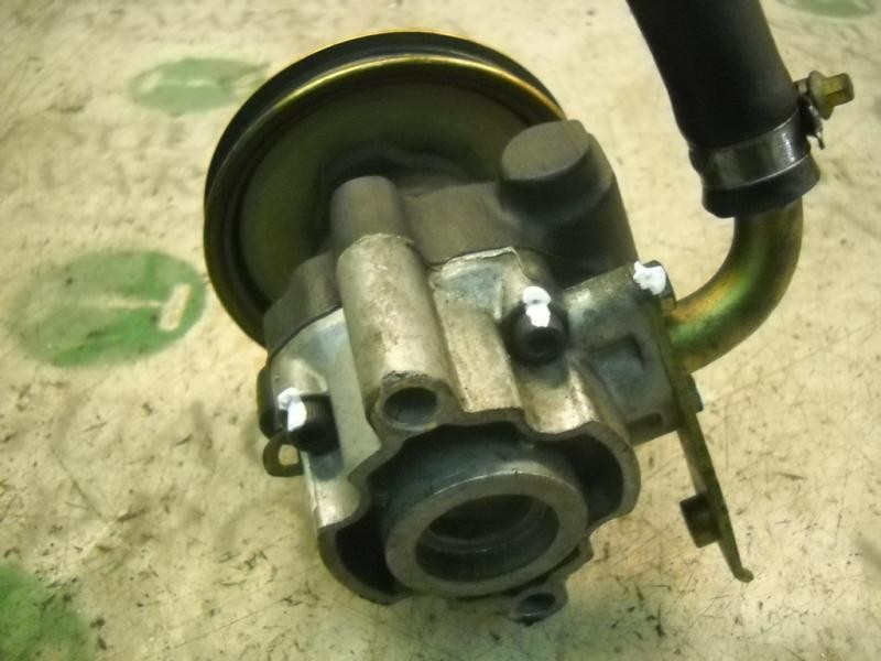 Recambio de bomba direccion para mg serie 25 (rf) classic (5-ptas.) referencia OEM IAM   