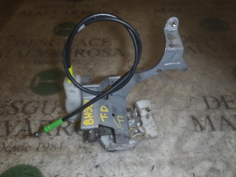 Recambio de cerradura puerta trasera derecha para toyota aygo (kgb/wnb) sound referencia OEM IAM 690500H011  