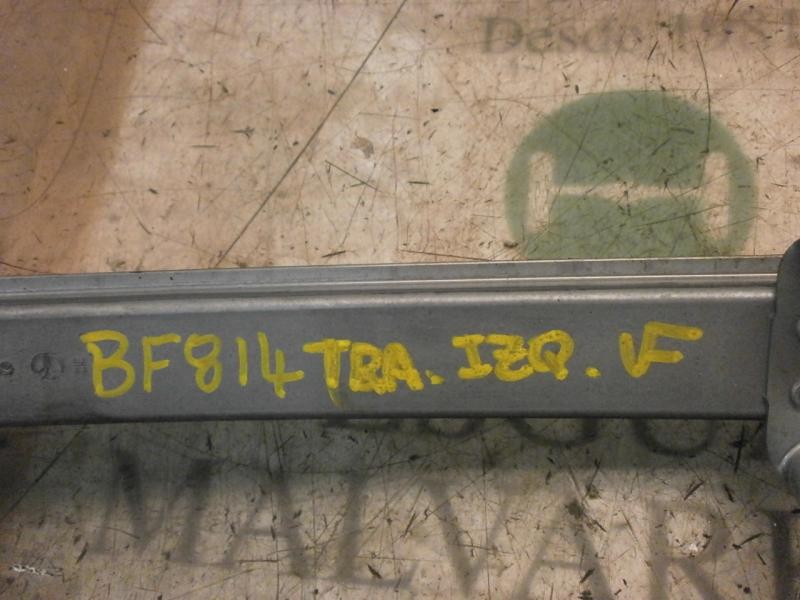 Recambio de elevalunas trasero izquierdo para nissan primera berlina (p12) visia referencia OEM IAM 82701AV610 400601T2 