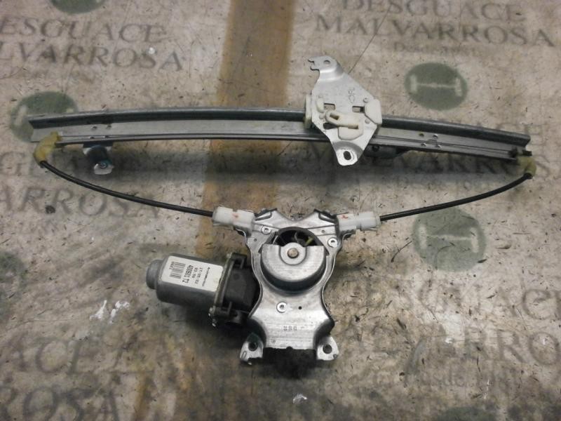 Recambio de elevalunas trasero izquierdo para nissan primera berlina (p12) visia referencia OEM IAM 82701AV610 400601T2 