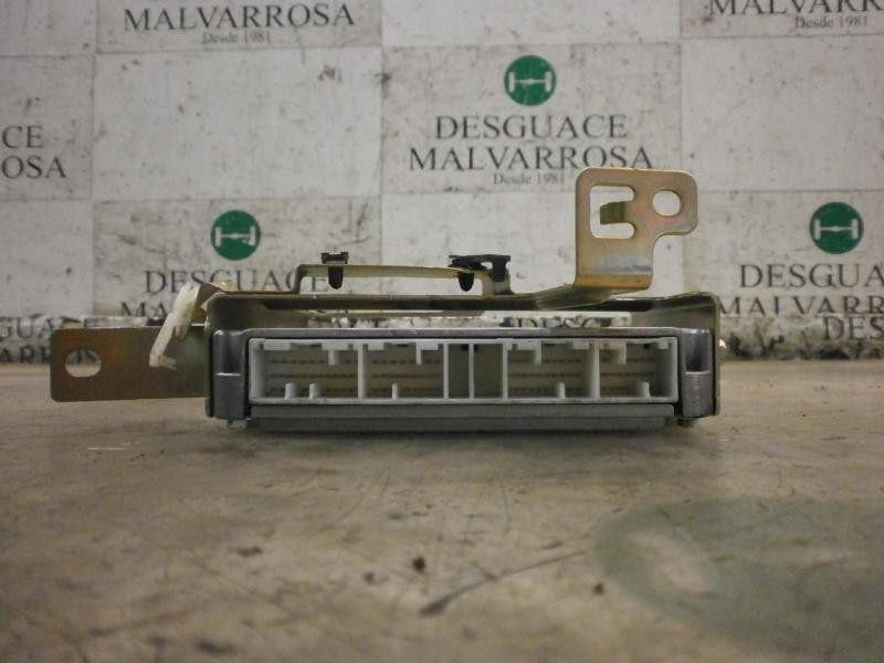 Recambio de centralita motor uce para nissan primera berlina (p12) visia referencia OEM IAM 23710AU601 23710AV601 