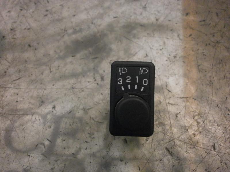 Recambio de modulo electronico para nissan primera berlina (p12) visia referencia OEM IAM 25190AV600 37044A 