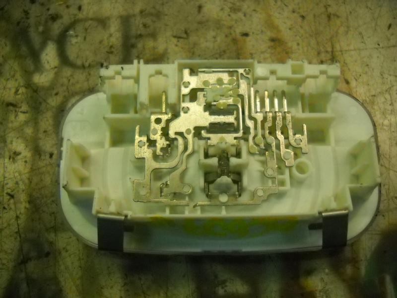 Recambio de piloto interior para citroën c2 1.4 hdi referencia OEM IAM   