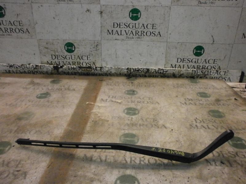 Recambio de brazo limpia delantero izquierdo para peugeot 307 berlina (s2) xr referencia OEM IAM   