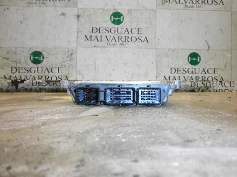 Recambio de centralita motor uce para peugeot 307 berlina (s2) xr referencia OEM IAM   