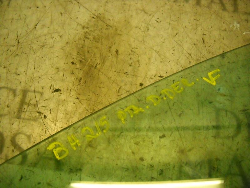 Recambio de cristal puerta delantero derecho para ford focus berlina (cap) 1.6 16v cat referencia OEM IAM   