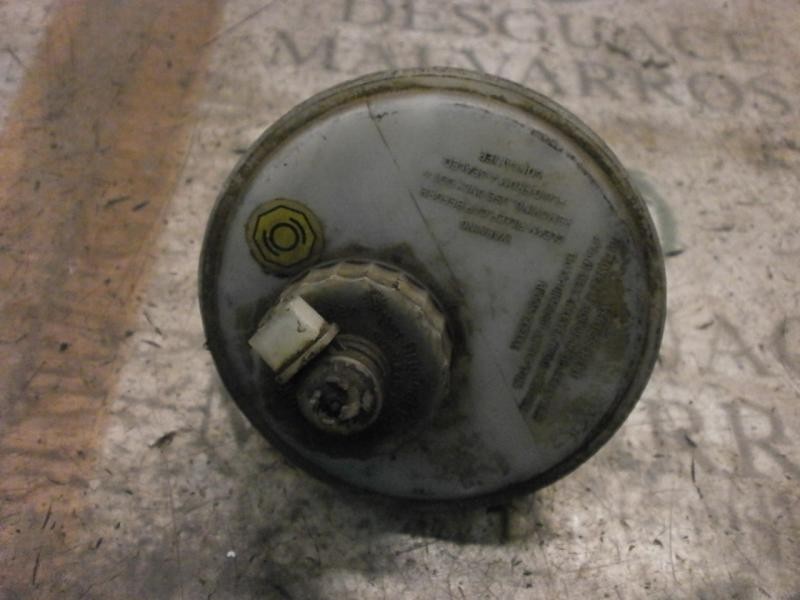 Recambio de deposito servo para seat ibiza (6k) cl referencia OEM IAM   