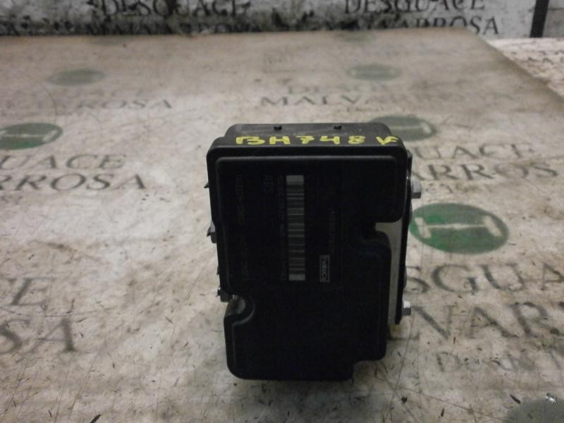 Recambio de abs para ford fiesta (cb1) ambiente referencia OEM IAM  8V512M110AD 