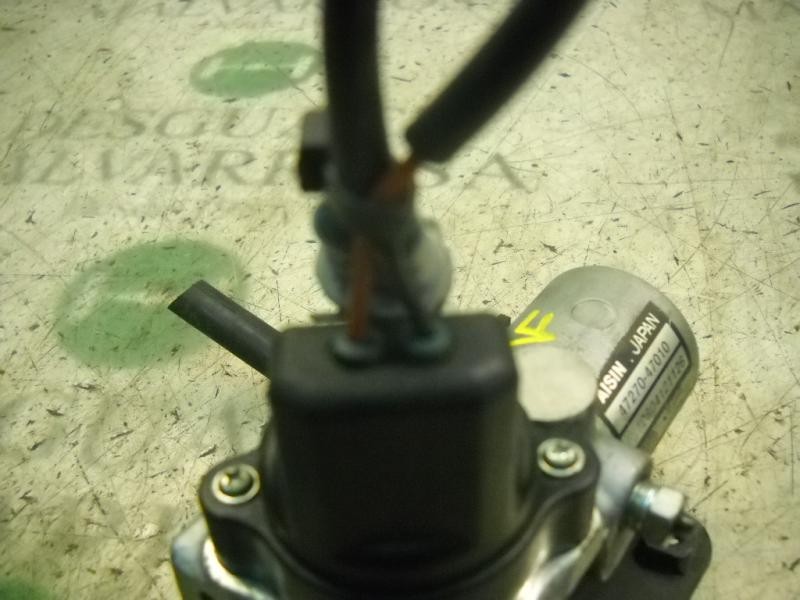 Recambio de repartidor de freno para toyota prius (nhw20) sol referencia OEM IAM   