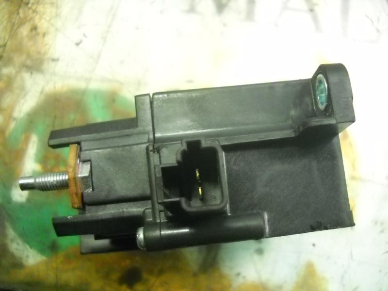 Recambio de modulo electronico para toyota prius (nhw20) sol referencia OEM IAM   