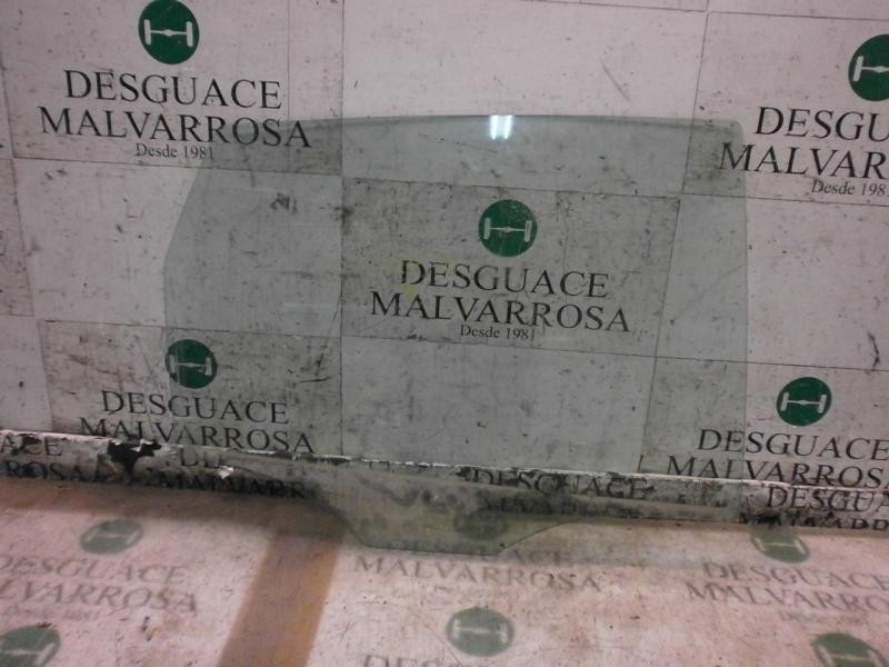 Recambio de cristal puerta trasero derecho para ford fiesta (cbk) trend referencia OEM IAM   