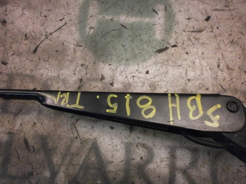 Recambio de brazo limpia trasero para ford fiesta (cbk) trend referencia OEM IAM   