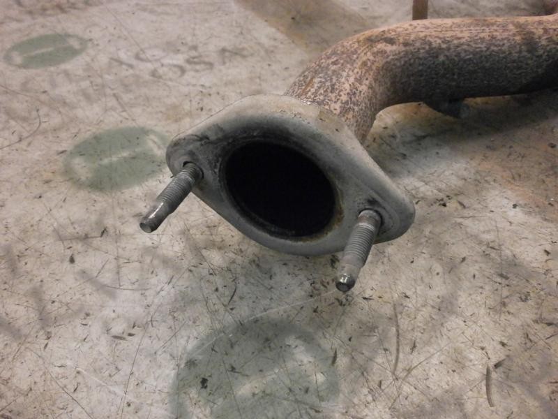 Recambio de salida colector para nissan almera tino (v10m) visia referencia OEM IAM   