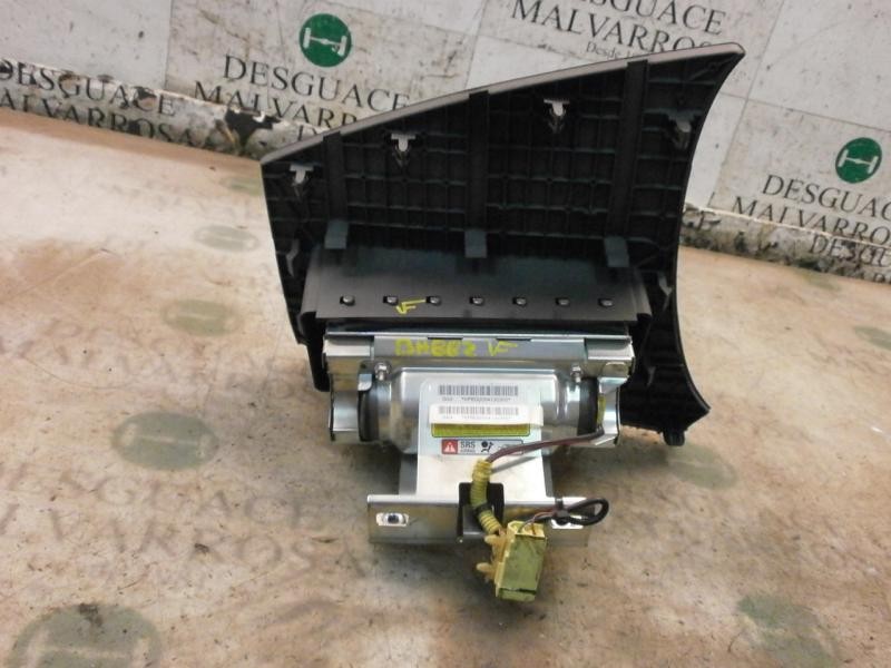 Recambio de airbag delantero derecho para nissan almera tino (v10m) visia referencia OEM IAM   