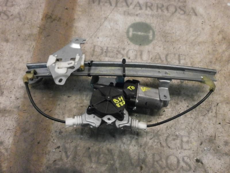 Recambio de elevalunas trasero derecho para nissan almera tino (v10m) visia referencia OEM IAM   