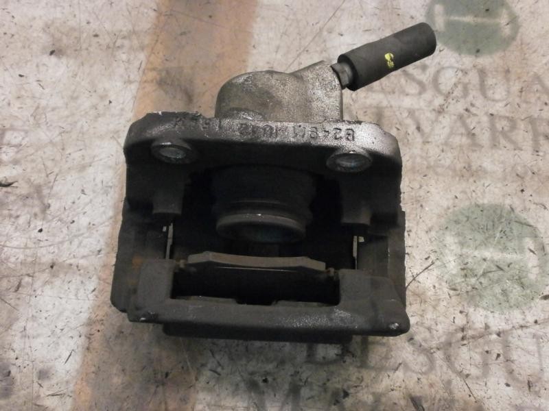 Recambio de pinza freno delantera derecha para renault clio ii fase ii (b/cb0) campus referencia OEM IAM   