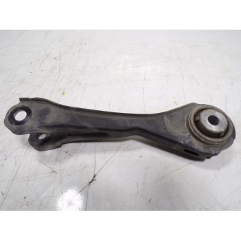 BRAZO SUSPENSION INFERIOR TRASERO DERECHO A2463500053 