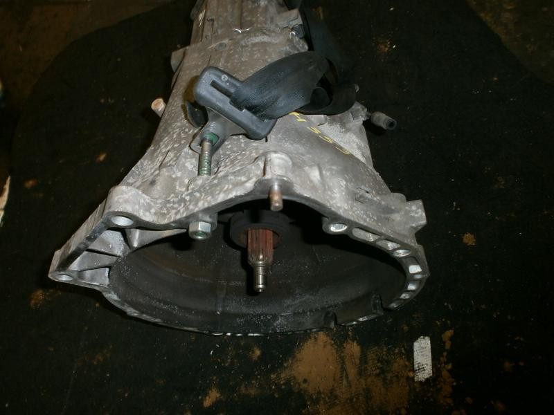 Recambio de caja cambios para bmw z3 roadster (e36) 1.8 referencia OEM IAM 23007505600 AKU 