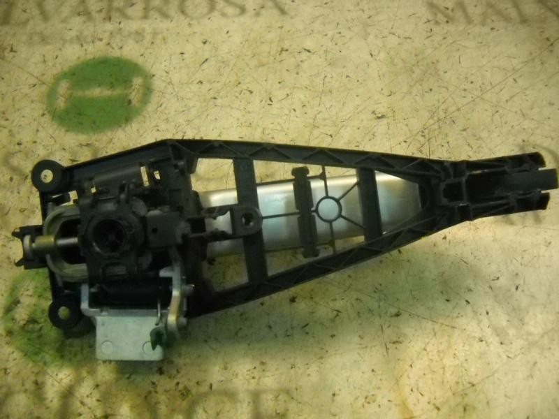 Recambio de maneta exterior delantera derecha para opel astra h caravan elegance referencia OEM IAM   