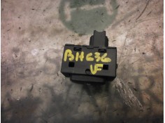 Recambio de mando elevalunas trasero izquierdo para peugeot 307 break/sw (s2) xs+ referencia OEM IAM    2