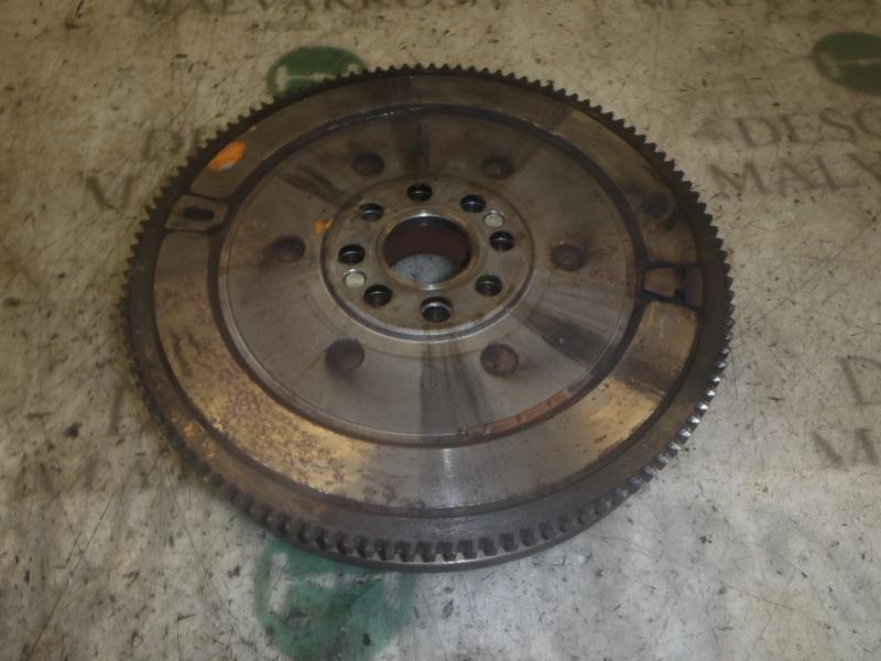 Recambio de volante motor para bmw z3 roadster (e36) 1.8 referencia OEM IAM 21211223550  