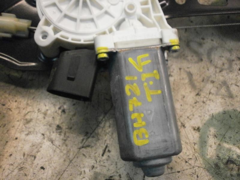 Recambio de elevalunas trasero izquierdo para bmw serie 5 touring (e61) 530d referencia OEM IAM 51357184745  