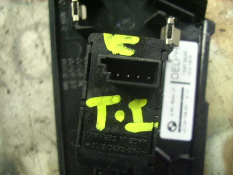 Recambio de mando elevalunas trasero izquierdo para bmw serie 5 touring (e61) 530d referencia OEM IAM 61316951966  