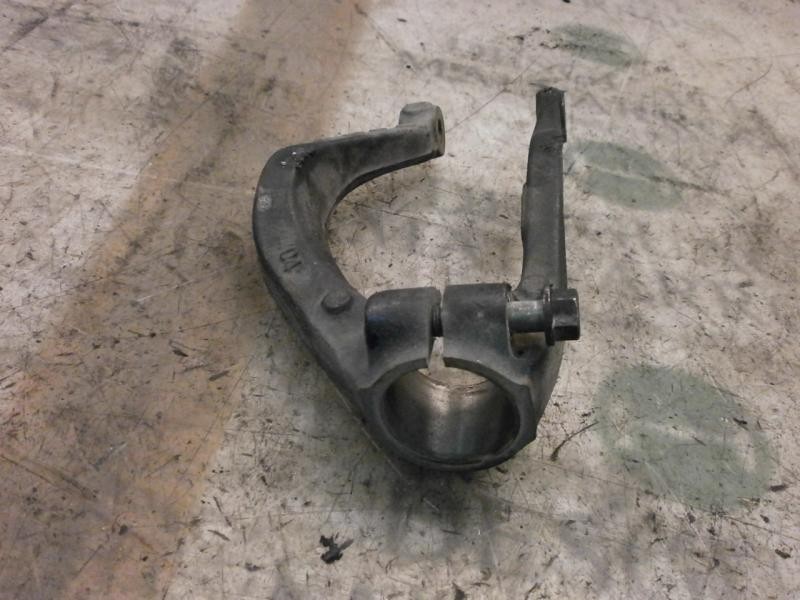 Recambio de soporte brazo suspension delantero izquierdo para mg serie 45 (t/rt) classic referencia OEM IAM   
