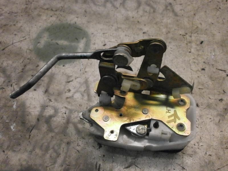 Recambio de cerradura puerta trasera izquierda para mg serie 45 (t/rt) classic referencia OEM IAM   