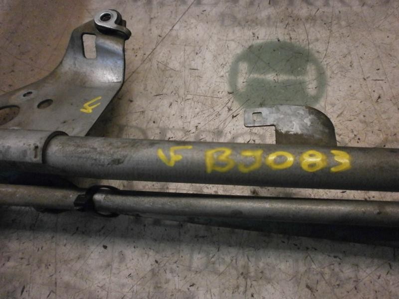 Recambio de articulacion limpia delantero para mg serie 45 (t/rt) classic referencia OEM IAM   