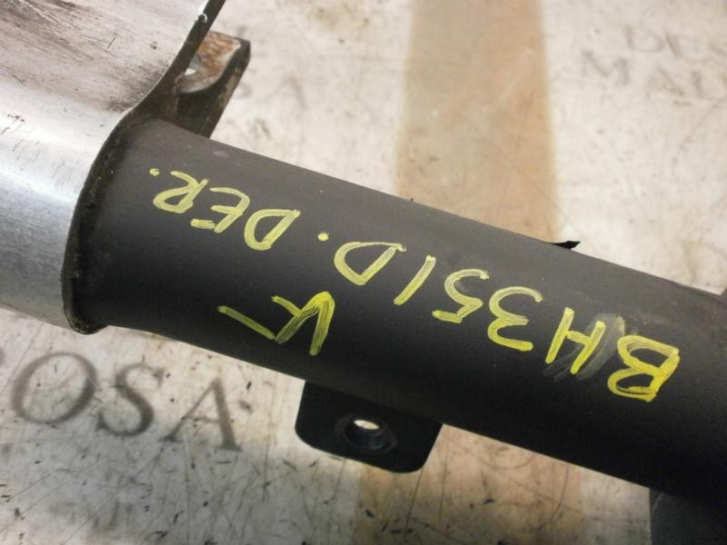 Recambio de amortiguador delantero derecho para peugeot 5008 premium referencia OEM IAM 5208K9  