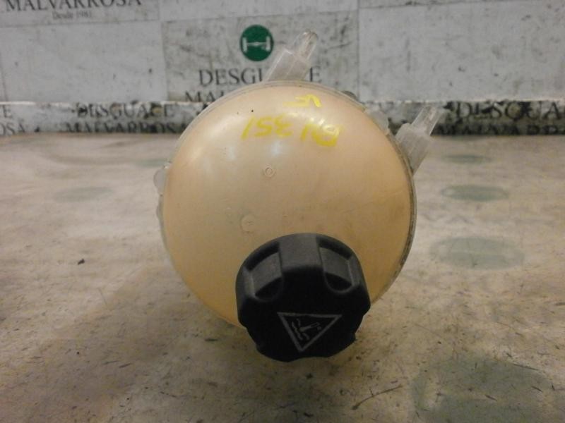 Recambio de deposito expansion para peugeot 5008 premium referencia OEM IAM 1323X6  