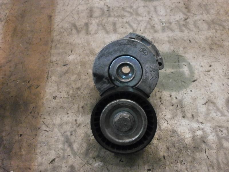 Recambio de tensor correa auxiliar para peugeot 5008 premium referencia OEM IAM 5751H8  