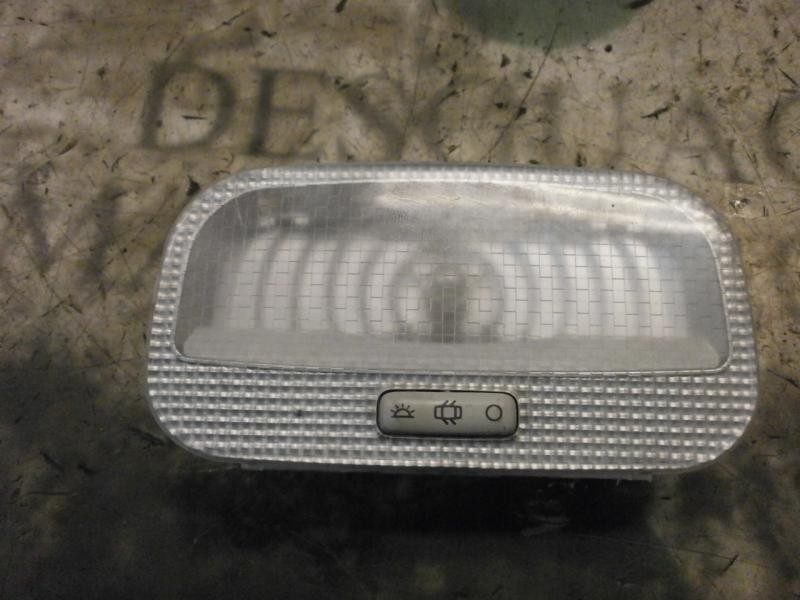 Recambio de piloto interior para peugeot 5008 premium referencia OEM IAM 6362T9  