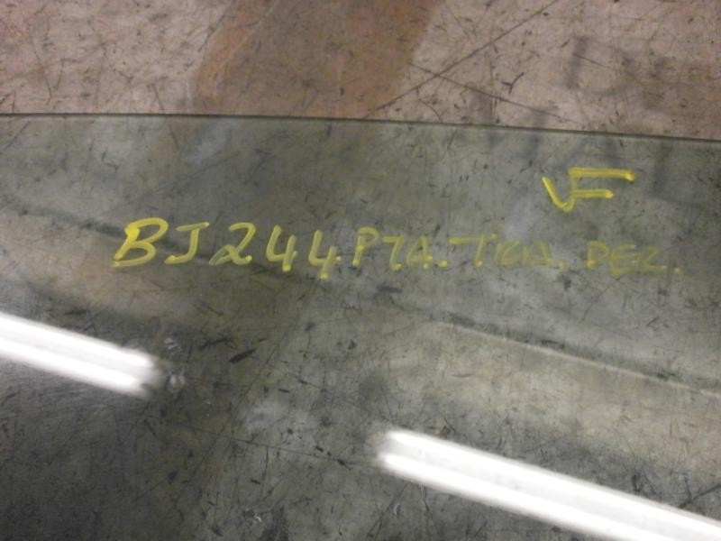 Recambio de cristal puerta trasero derecho para ford focus berlina (cap) titanium referencia OEM IAM   