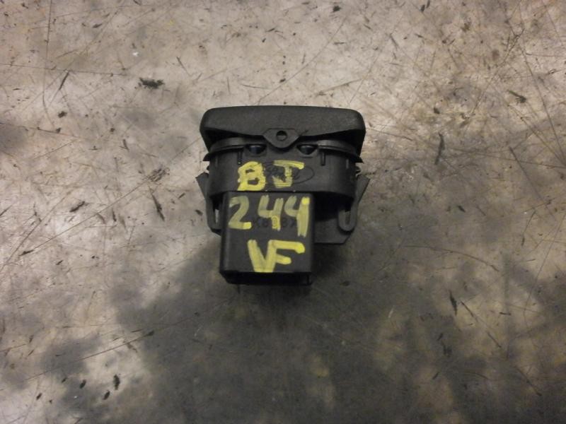 Recambio de mando elevalunas trasero izquierdo para ford focus berlina (cap) titanium referencia OEM IAM   