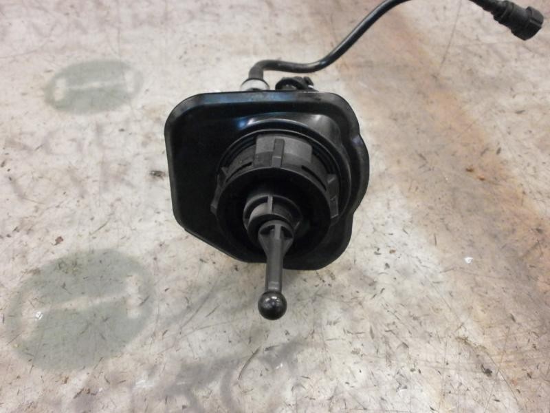 Recambio de bomba embrague para ford focus berlina (cap) titanium referencia OEM IAM   