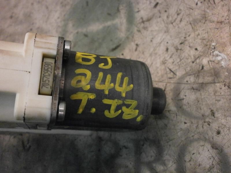 Recambio de motor elevalunas trasero izquierdo para ford focus berlina (cap) titanium referencia OEM IAM   