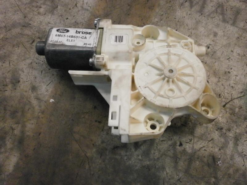 Recambio de motor elevalunas delantero izquierdo para ford focus berlina (cap) titanium referencia OEM IAM   