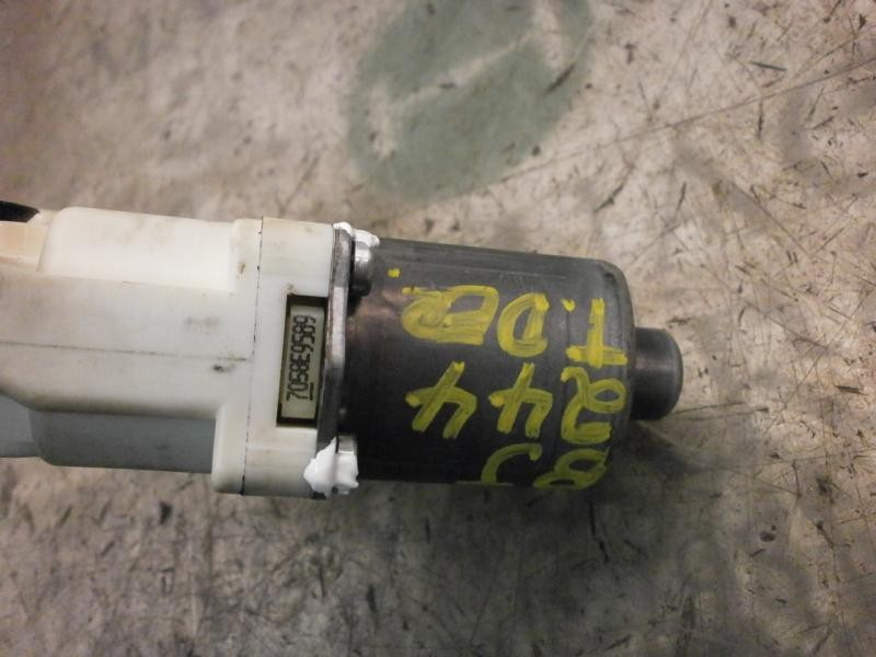 Recambio de motor elevalunas trasero derecho para ford focus berlina (cap) titanium referencia OEM IAM   