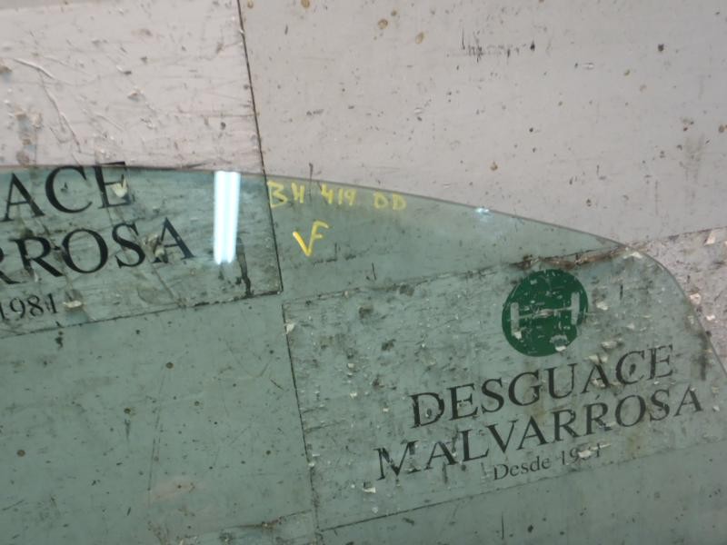 Recambio de cristal puerta delantero derecho para opel zafira b enjoy referencia OEM IAM   