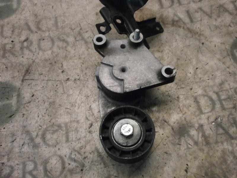 Recambio de tensor correa auxiliar para ford fiesta (cb1) ambiente referencia OEM IAM   