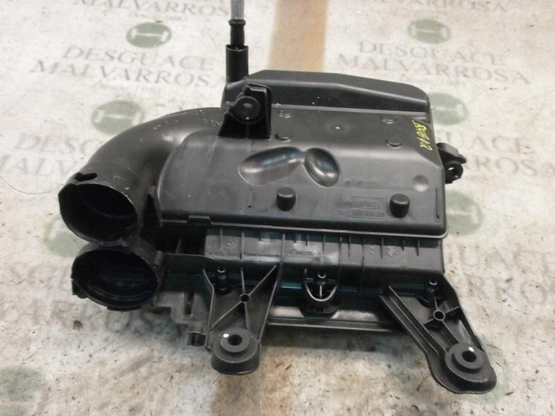 Recambio de filtro aire para peugeot 207 1.4 hdi referencia OEM IAM   