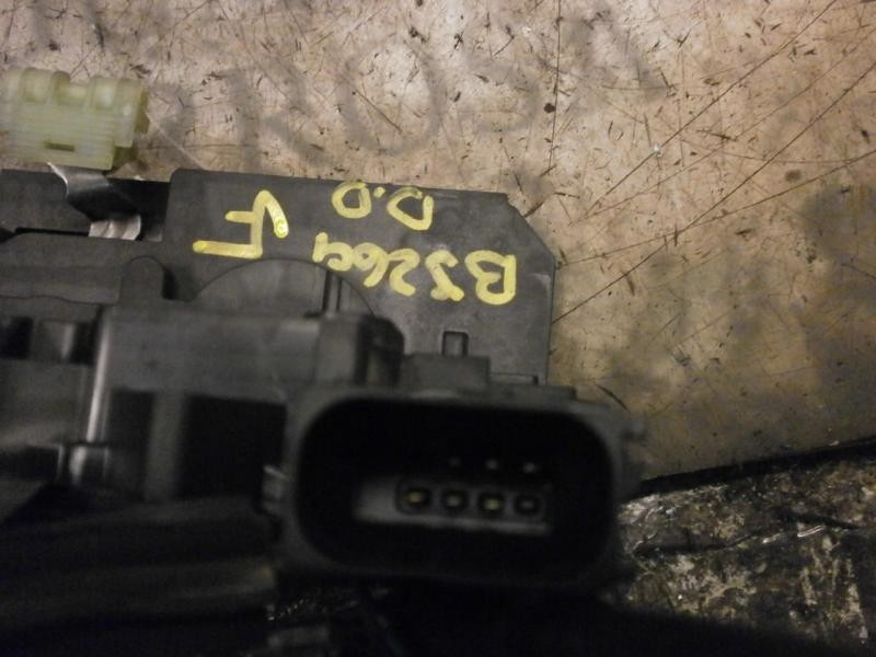 Recambio de cerradura puerta delantera derecha para opel corsa d enjoy referencia OEM IAM   