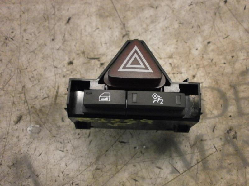 Recambio de warning para opel corsa d enjoy referencia OEM IAM   