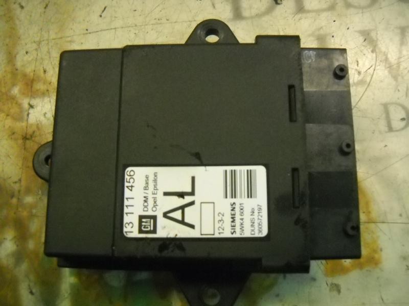 Recambio de modulo electronico para opel vectra c berlina club referencia OEM IAM   