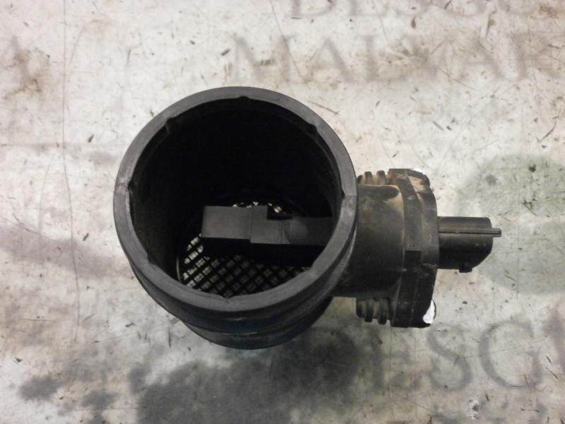 Recambio de caudalimetro para kia carens 2.0 crdi ex monovolumen referencia OEM IAM   