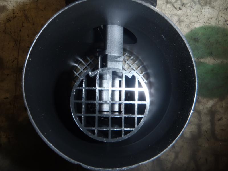 Recambio de caudalimetro para volkswagen golf v berlina (1k1) highline referencia OEM IAM 038906461B  