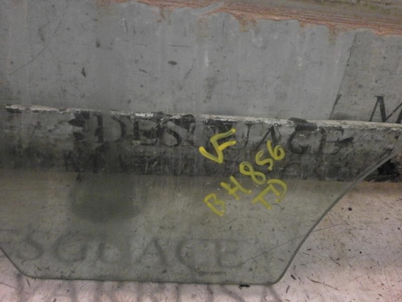 Recambio de cristal puerta trasero derecho para seat leon (1p1) sport referencia OEM IAM 1P0845206B  