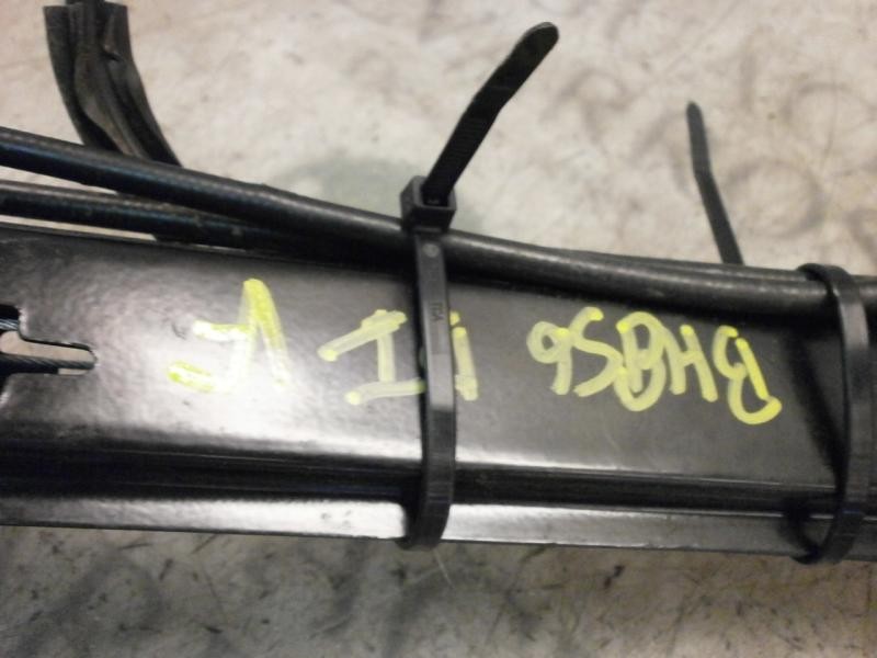 Recambio de elevalunas delantero izquierdo para seat leon (1p1) sport referencia OEM IAM 1P0837461A  